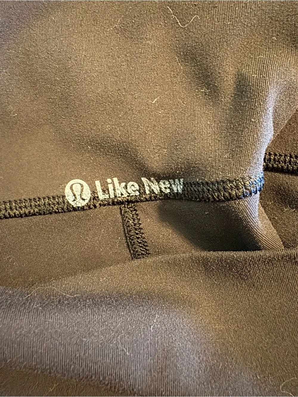 Lululemon Like New Women’s Black‎ High Rise Cropped Leggings Size 8 (1309)